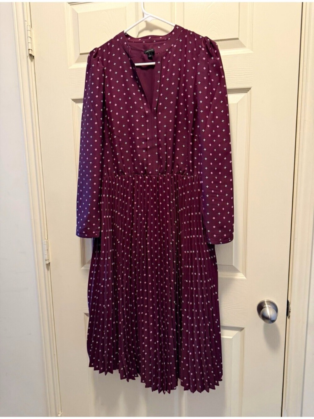 Womens Burgundy Pleated Long-Sleeve Polka Dot Dress